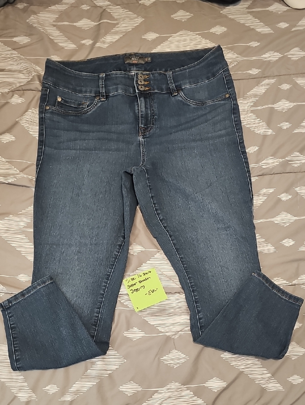 Torrid Classic Mid-Rise Dark Blue Skinny Jean Jeggings for Women
